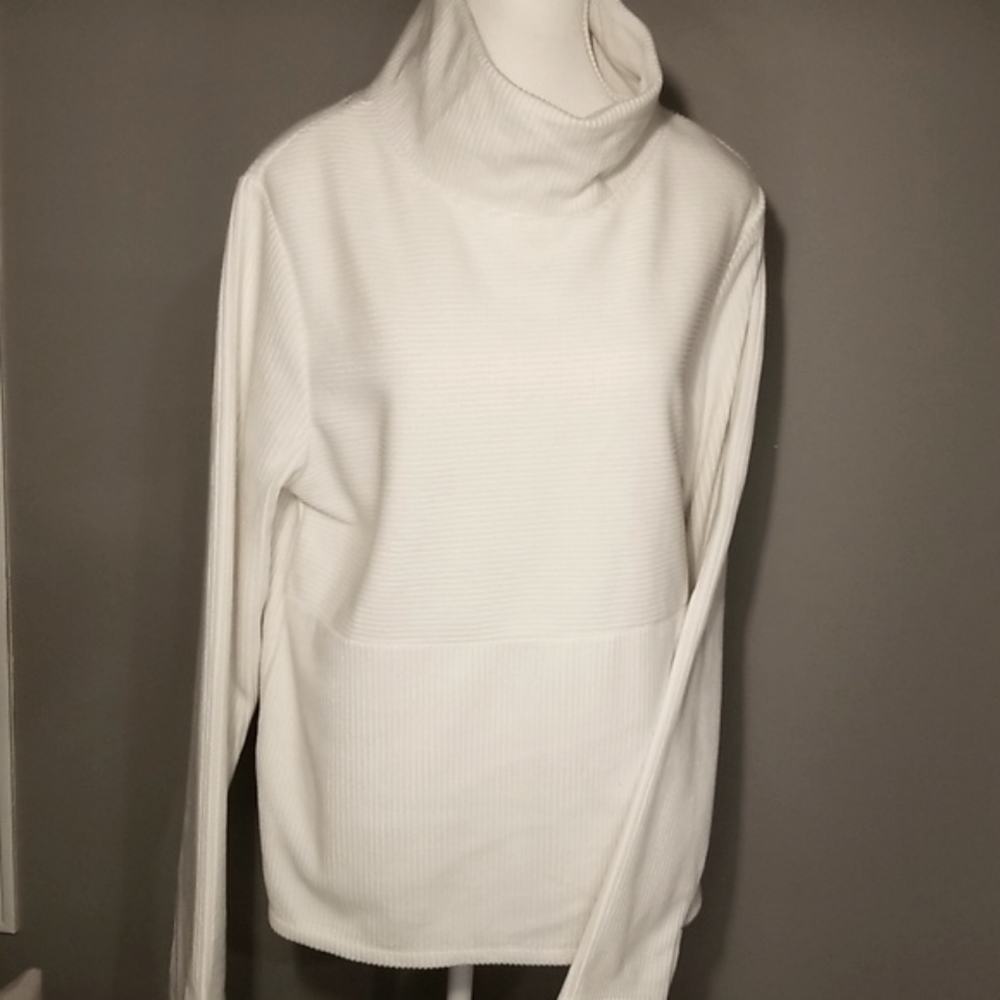 The American Outdoorsman fleece top